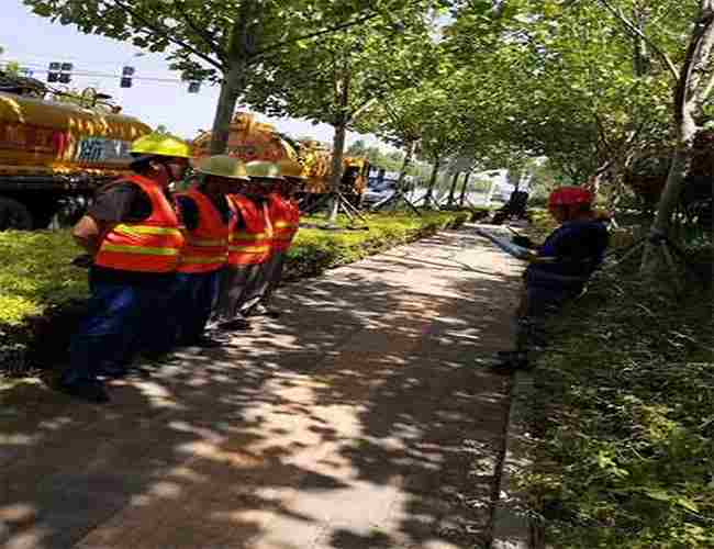 管道紫外光固化修復 紫外線光固化管道修復 紫外線光固化管道修復設備 紫外線光固化管道修復價格 紫外線光固化修復車